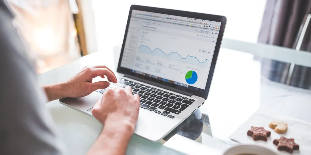 Review statistics dashboard showing customer review data, trends, and performance metrics