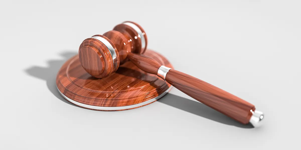Wooden judge’s gavel symbolizing legal rules and policies that Prevent Review manipulation and protect consumers