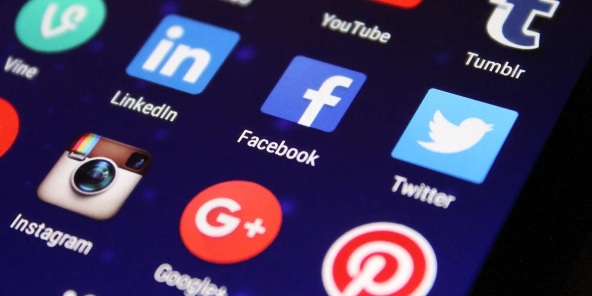 Close-up of social media app icons representing how Social Media Changed Business by transforming marketing, communication, and customer engagement